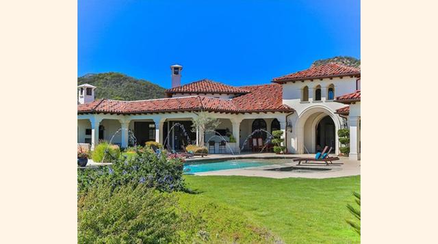 Britney Spears. Según los registros, Britney Spears ha sido propietaria de casas en Malibú, Beverly Hills y West Hollywood y ha alquilado varias más en la región. Recientemente le ha cogido gusto a Sherwood Country Club, un complejo cerrado en Thousand Oa