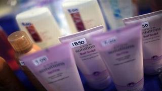 Utilidades de Avon cayeron 70% en el segundo trimestre