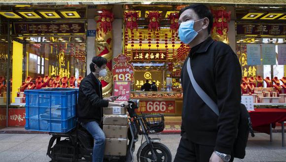 Las autoridades chinas se han comprometido a combatir el impacto de la pandemia, que parece haber empujado a la segunda mayor economía mundial a su primera contracción trimestral en al menos 30 años. (Foto: AP)
