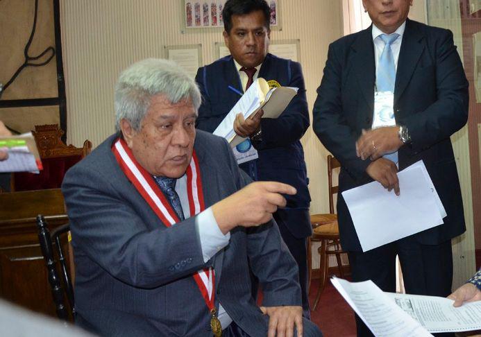 El jefe de la OCMA, Vicente Walde Jáuregui, indicó que se debe reconocer el trabajo extra de los jueces. (Foto: Difusión / Video: América TV)