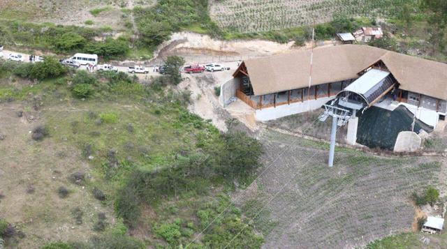 El sistema de telecabinas trasladará en solo 20 minutos a miles de visitantes nacionales y extranjeros hasta esta importante zona turística del oriente peruano, a una tarifa de 20 soles ida y vuelta y desde una altura de casi 670 metros. (Foto: Presidenci