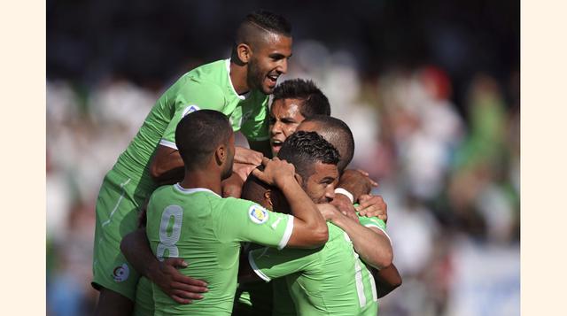 Argelia, integrante del grupo H, jugará en Porto Alegre con Corea del Sur. Argelia ha intervenido en los mundiales de 1982 y 1986, y en el 2010. Nunca pasó la primera ronda. (Foto: Getty Images)
