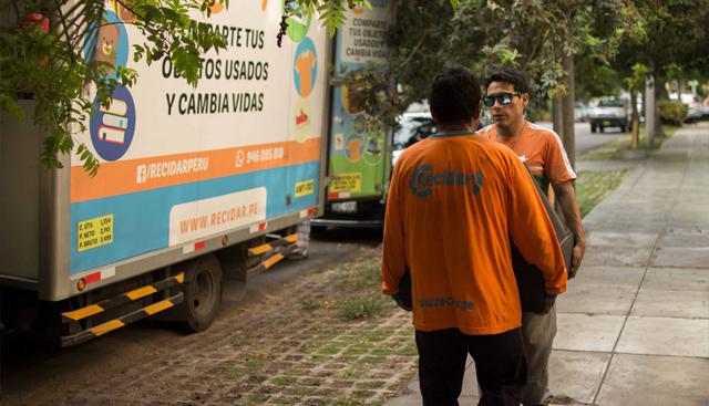 FOTO 8 | 8. Recidar. Ofrece el servicio de recojo gratuito de ropa y electrodomésticos usados a familias y empresas. Estos bienes son puestos en valor, para brindar una experiencia de compra digna y legal a familias con pocos recursos. Además, esta iniciativa permite reducir la cantidad de desechos, la demanda de productos robados, y la extracción de recursos no renovables.