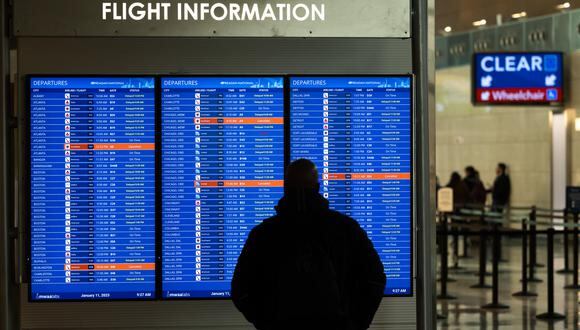 En Estados Unidos miles de personas se vieron afectadas por el retraso de los vuelos. (Foto: AFP)