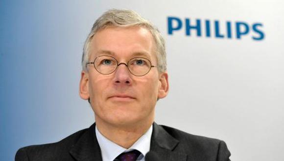 La multinacional neerlandesa de electrónica Philips anunció este martes la salida anticipada del actual director ejecutivo, Frans van Houten.
