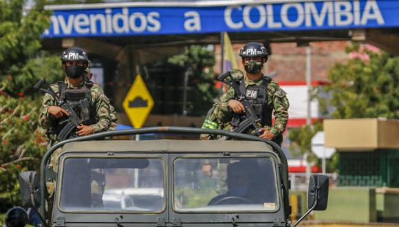 Los obstáculos y una fuerte presencia militar impidieron el ingreso de los cargamentos desde Cúcuta el 23 de febrero, lo que generó violentos disturbios en el lado venezolano. (Foto: AFP)