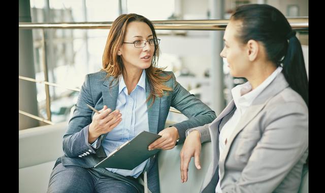 FOTO 8 | Preguntas para ir acabando
¿Tienes alguna pregunta? Nunca digas no, siempre tienes que tener preguntas preparadas para hacerle al entrevistador. Aquí encontrarás algunas de las mejores.
¿Hay alguna pregunta que debería de haber preguntado, y no he hecho?
¿Hay algo que quieras añadir?