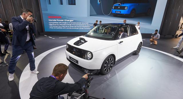 FOTO 7 | (Foto: Thomas Frey/dpa )