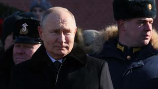 UE aprueba décimo paquete de sanciones a Rusia al cumplirse el primer año desde invasión a Ucrania
