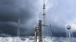 NASA suspende lanzamiento del martes de nave a la Luna debido a tormenta