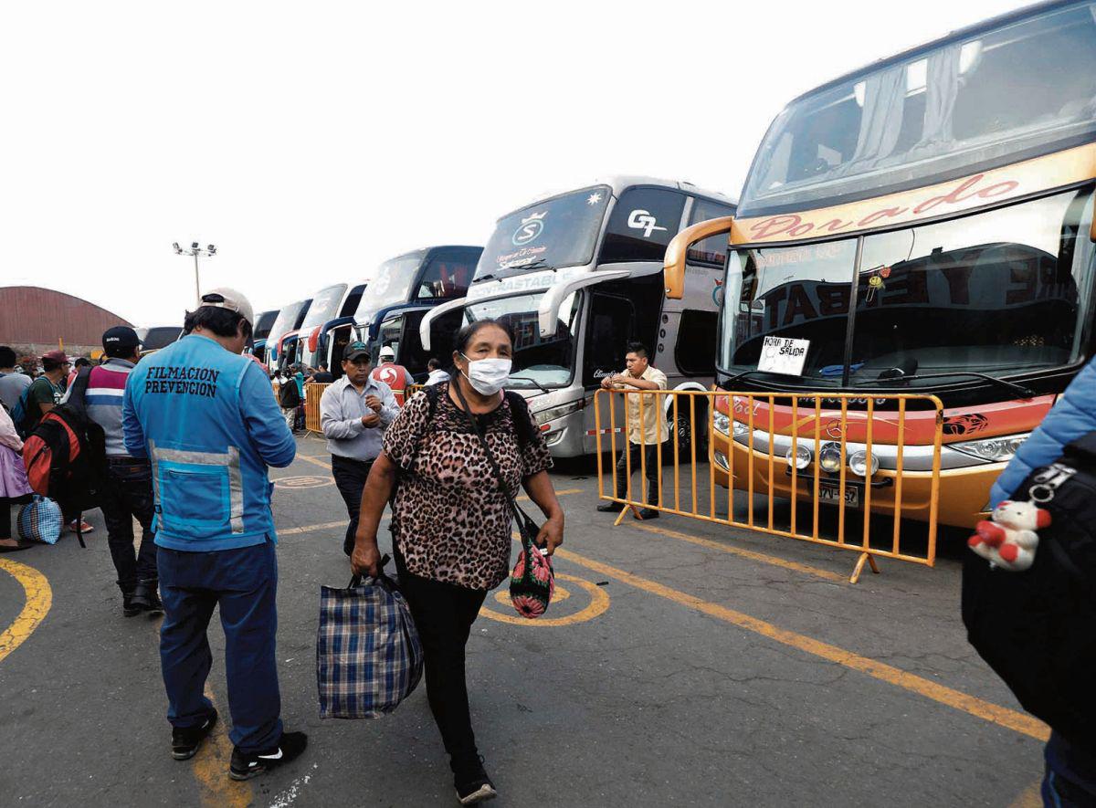 Pasaporte sanitario en Perú podría ayudar en la fase de transición en la recuperación de este sector. (Foto: GEC)