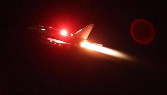 Un avión de las Royal Air Force participa en un ataque contra objetivos hutíes en Yemen. (EFE/archivo).