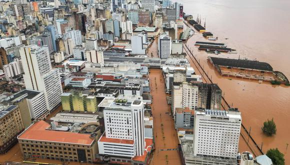 Inundaciones tras fuertes lluvias en el centro histórico de Porto Alegre, estado de Rio Grande do Sul, Brasil, el domingo 5 de mayo de 2024.