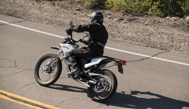 FOTO 6 | Zero FX. (Foto: Forrest Arakawa)