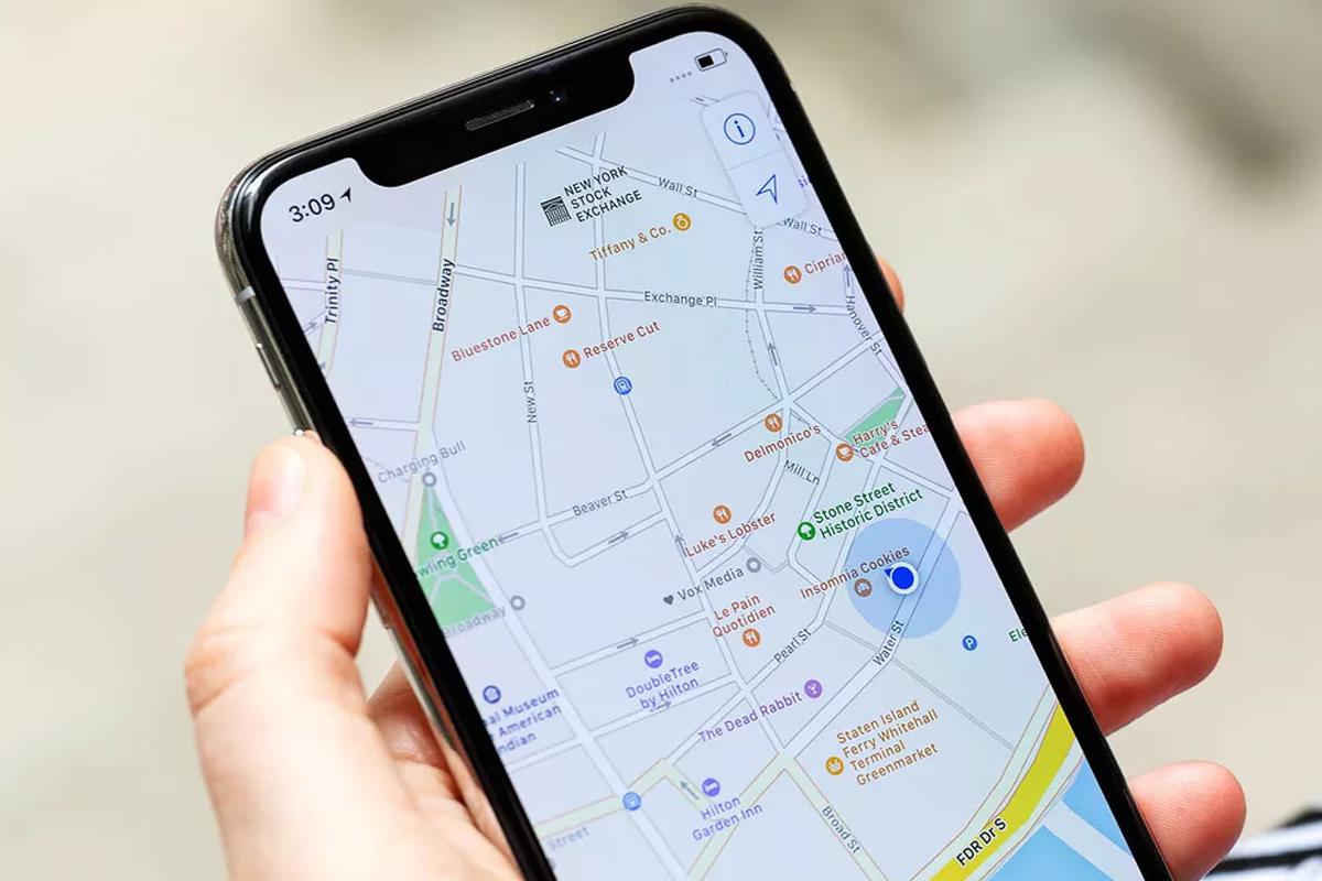 Los riesgos de compartir su ubicación en redes sociales. (Foto: AFP)