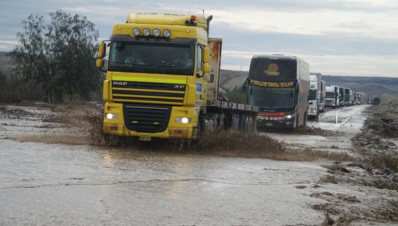Gobernador José Hurtado pide al Gobierno que declare en estado de emergencia toda la región de Ica debido a daños por intensas lluvias. (Foto: Andina)
