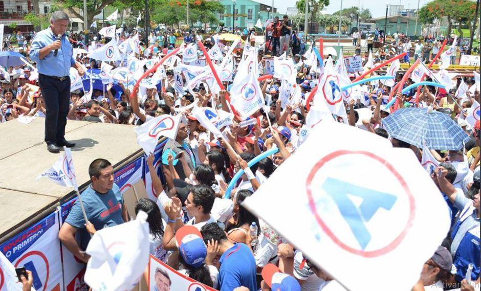 Uno de los candidatos al Congreso del partido de César Acuña es el ex vicepresidente Omar Chehade. (Foto: GEC)