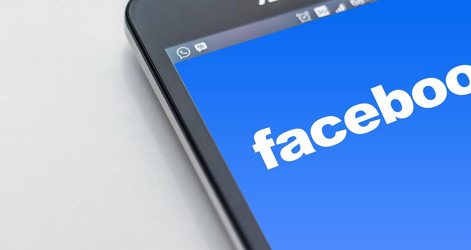Facebook enfrenta su primera sanción económica. (Foto: Pixabay)