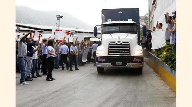Polar es reconocida en Venezuela por producir la cerveza de mayor consumo en el país y por elaborar la harina para cocinar las populares arepas, alimento típico del país caribeño. También distribuye las bebidas Pepsi y Gatorade en el país. (Foto: Reuters)