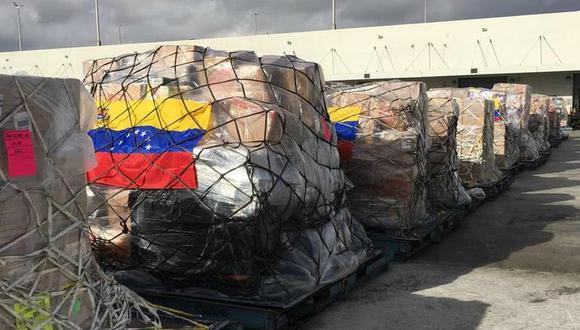 Los responsables del envío dijeron que el avión contenía 50 toneladas de comida y medicinas destinadas a los venezolanos que sufren escasez de bienes. (Foto: Juan Guaidó)