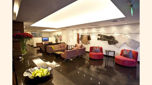 Tierra Viva Miraflores Larco. Lima.