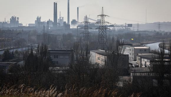 Vista general de la planta de Azovstal en Mariúpol, región de Donetsk, 31 de octubre de 2021 (Foto de archivo: EFE/EPA/OLEG PETRASYUK)