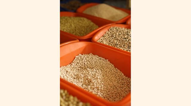 Granos enteros. Ricos en propiedades antioxidantes, vitaminas y fibra. Reducen el riesgo de padecer enfermedades cardiovasculares, tienen propiedades anticancerígenas y mejoran la digestión. No puede faltar en tu dieta diaria estos alimentos. (Foto: USI)