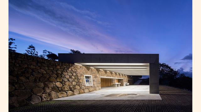 Lune de Sang-Shed 1, Australia. La empresa busca transformar una antigua propiedad de producción lechera, en el norte de Nueva Gales del Sur, en un cultivo forestal sustentable. Toby Breakspear fue el líder del equipo de CHROFI. (Foto: ad009cdnb.archdaily
