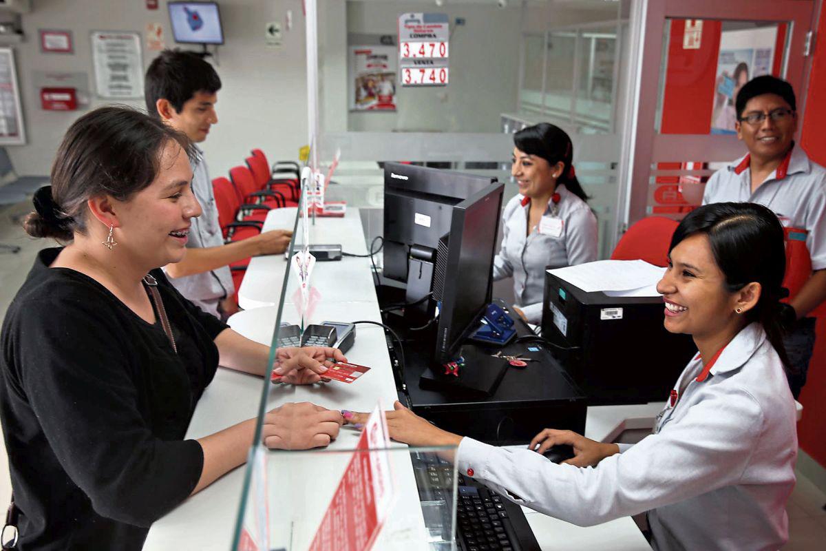 Nuestro sistema microfinanciero es un gran activo, tiene que ser preventivamente fortalecido, para que continúe otorgando créditos y no se agrave la crisis de liquidez de las mypes. (Foto: Andina)
