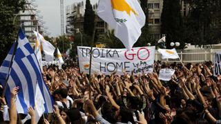 Chipre: Estudiantes protestan contra rescate internacional