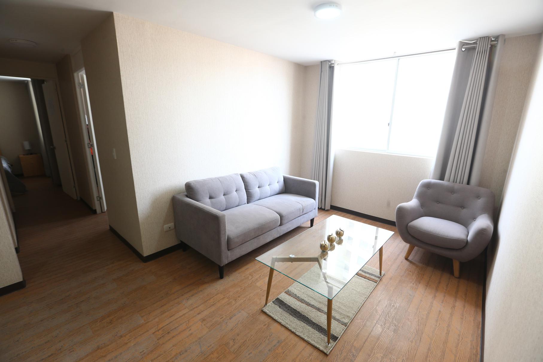 Vista de la sala de los departamentos en la Villa Panamericana. (Foto: GEC)