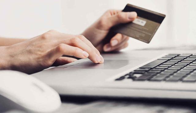 Foto 2 | CONOCE AL ANUNCIANTE: Ten en cuenta que en una plataforma transaccional cualquier persona puede ofertar o comprar servicios o productos. Por ello, es importante que la plataforma tenga algún tipo de filtro; por ejemplo, donde el anunciante antes de publicar un producto debe registrarse en el portal logueándose a través de su cuenta personal de Facebook. Esto permite que los interesados puedan revisar su perfil, ver amigos en común y determinar si hay confianza. Puedes utilizar el sistema de mensajes que ofrece la plataforma para comunicarte. (Foto: iStock)