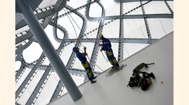Diseñado y construido por el célebre arquitecto italiano Massimiliano Fuksas, el edificio es considerado una de sus obras más ambiciosas. (Foto: AFP)