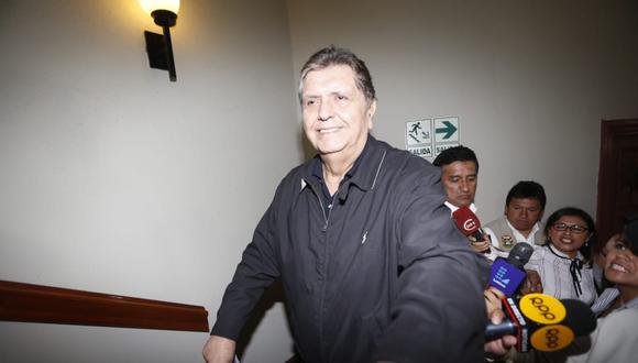 El ex presidente reapareció este miércoles ante la prensa, tras rechazo del asilo diplomático solicitado a Uruguay. (Foto: Mario Zapata / GEC)