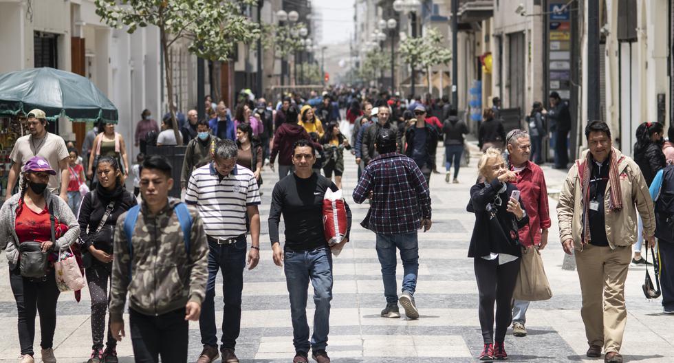 Minimum Salary |  Peruvian Economy |  Rationality creates nightmare monsters |  Comment
