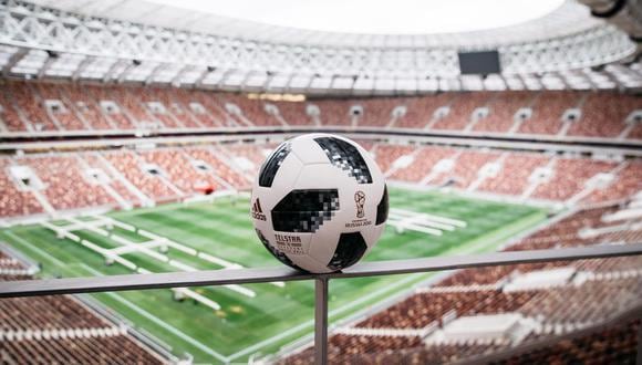 Foto 10 | La réplica del balón para Rusia 2018 es el que Adidas sugiere para entrenamientos y juegos no tan oficiales como los de la FIFA.