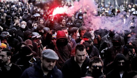 En París se registraron, igual que en otros años, disturbios al margen de la manifestación principal. (Foto: Yoan Valat)