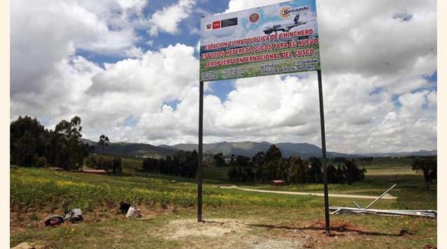 Infraestructura. Además se tiene previsto inversiones en el Aeropuerto Internacional de Chinchero (arriba), la ampliación Terminal Aeropuerto Jorge Chávez, la Autopista Del Sol Trujillo – Sullana, la Red Vial N° 6 Pucusana – Cerro Azul – Ica y Vía Expresa