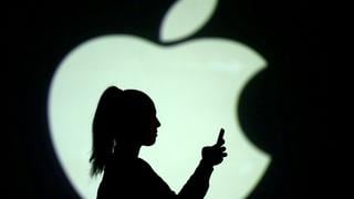 Precio de acciones de Apple esta 22% debajo de su máximo nivel del año