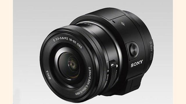 QX30, convergencia entre fotografía y móvil.  Sensor de tamaño APS-C, como las compactas avanzadas. Su resolución es de 20 megapíxelesm flash integrado y sensibilidad hasta 16.000 ISO. (Foto: Expansión)