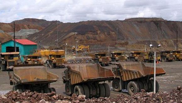 Solo la mina Inmaculada fue responsable del 60% del EBITDA de la minera. La mina restante de Hochschild, San José, estaba ubicada en Argentina.