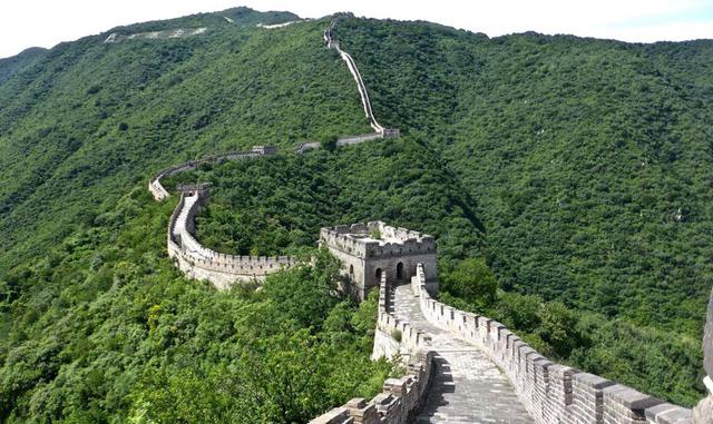 La muralla china es una de las maravillas del mundo.