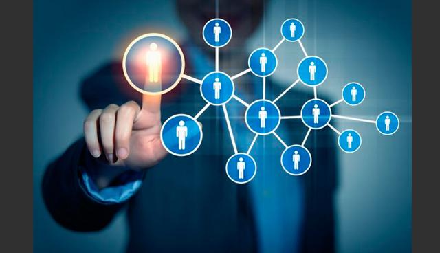 FOTO 4 | 4. Comparte conocimiento desinteresadamente. Establece redes de contacto para tener mayores oportunidades de enseñar lo que sabes, dejando un legado a la humanidad. (Foto: Difusión)