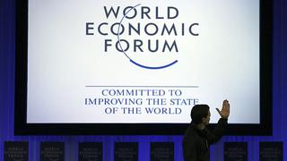 WEF: la gente cree que recuperarnos económicamente tardará al menos dos años