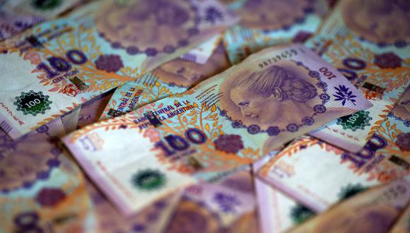 La Casa de la Moneda del país suramericano tiene expresamente prohibido revelar valores y volúmenes productivos por cuestiones de confidencialidad, pero se sabe que debe recurrir a la importación de billetes debido a la falta de papel moneda. Foto: Reuters