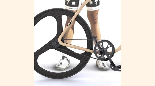 Aunque la bicicleta carece de frenos, está disponible con varios accesorios de transmisión intercambiables. (Foto: Megaricos)