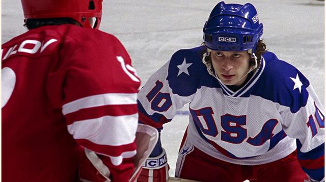 El Milagro (2004). “¿Creen que pueden ganar sólo con talento? Cabeleros, no tienen tanto talento para ganar solo con eso”, dijo el entrenador al equipo de EE.UU. (Foto:  Cine3)