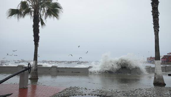 Marina de Guerra da a conocer el nuevo aviso de oleajes en el litoral peruano que irán a fuerte intensidad. (Foto: Britanie Arroyo @photo.gec)