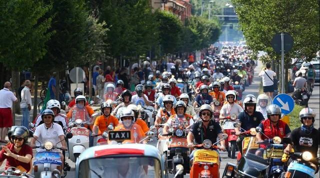 Hoy el Club Mundial de la Vespa cuenta con participación de 40 países con más de 60,000 miembros, que cada año celebran su día.
