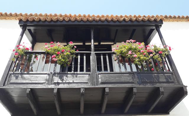 FOTO 2 | Hoy, por el contrario, muchos europeos la han convertido en su destino predilecto para vacaciones, y muchos la han convertido en su residencia. Su turismo natural, con una infraestructura de primer mundo y un clima tropical todo el año, la han convertido en un destino en auge pero aún no masificado.